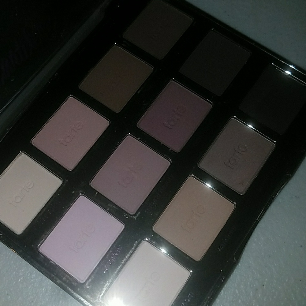 SOLD Tarte Tartelette - Picture 3 of 4
